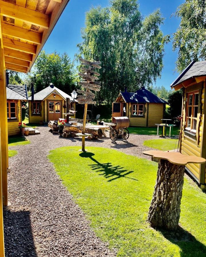 Baeverli Hills Lidkoping Bagian luar foto