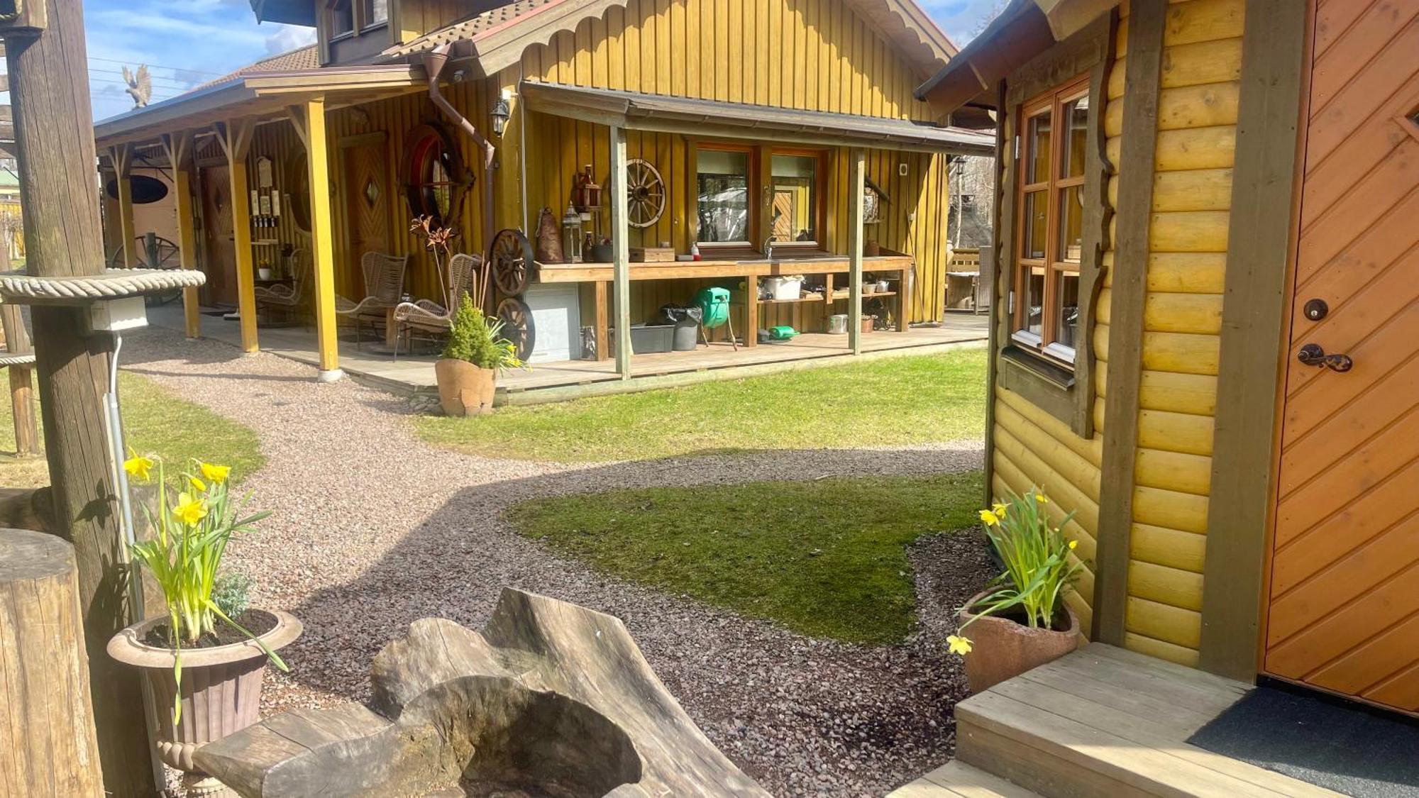 Baeverli Hills Lidkoping Bagian luar foto