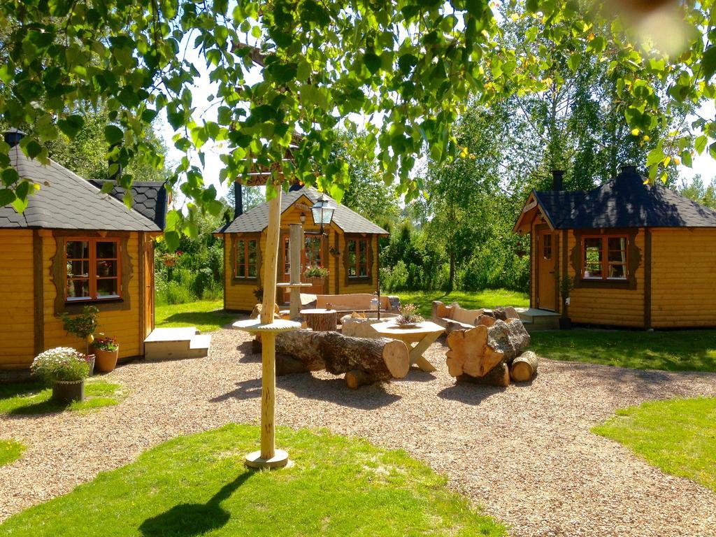 Baeverli Hills Lidkoping Bagian luar foto